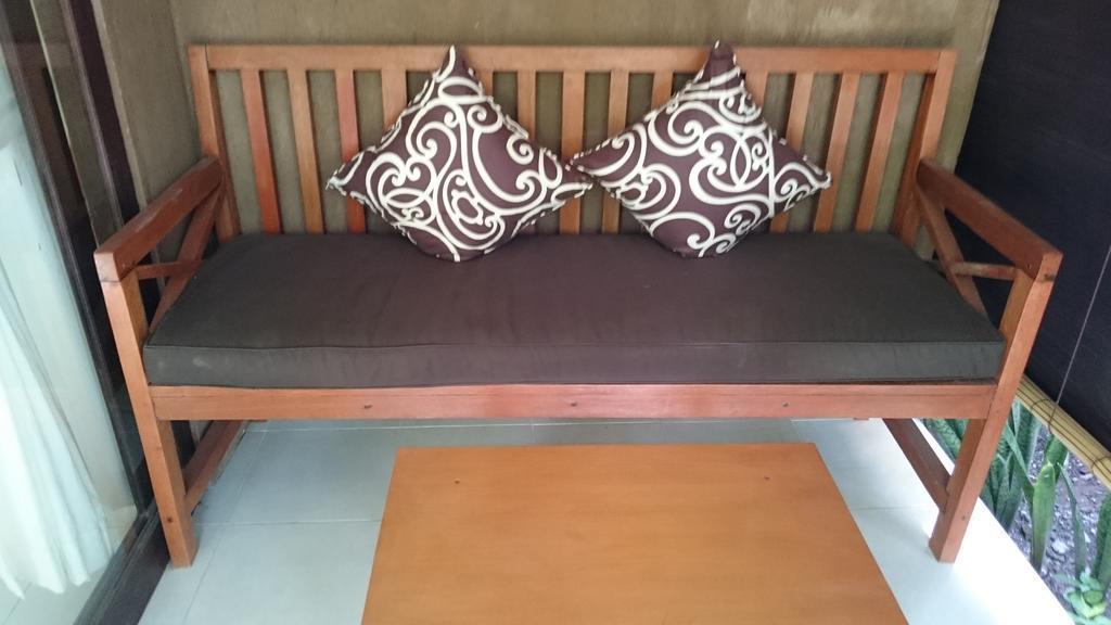 Barracuda Beach Hostel Amed Esterno foto