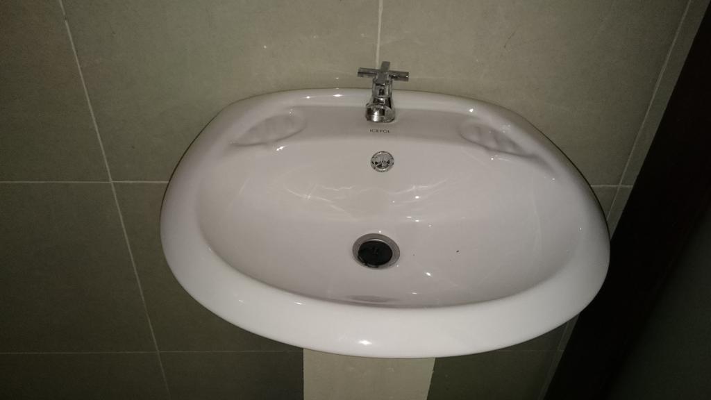 Barracuda Beach Hostel Amed Esterno foto