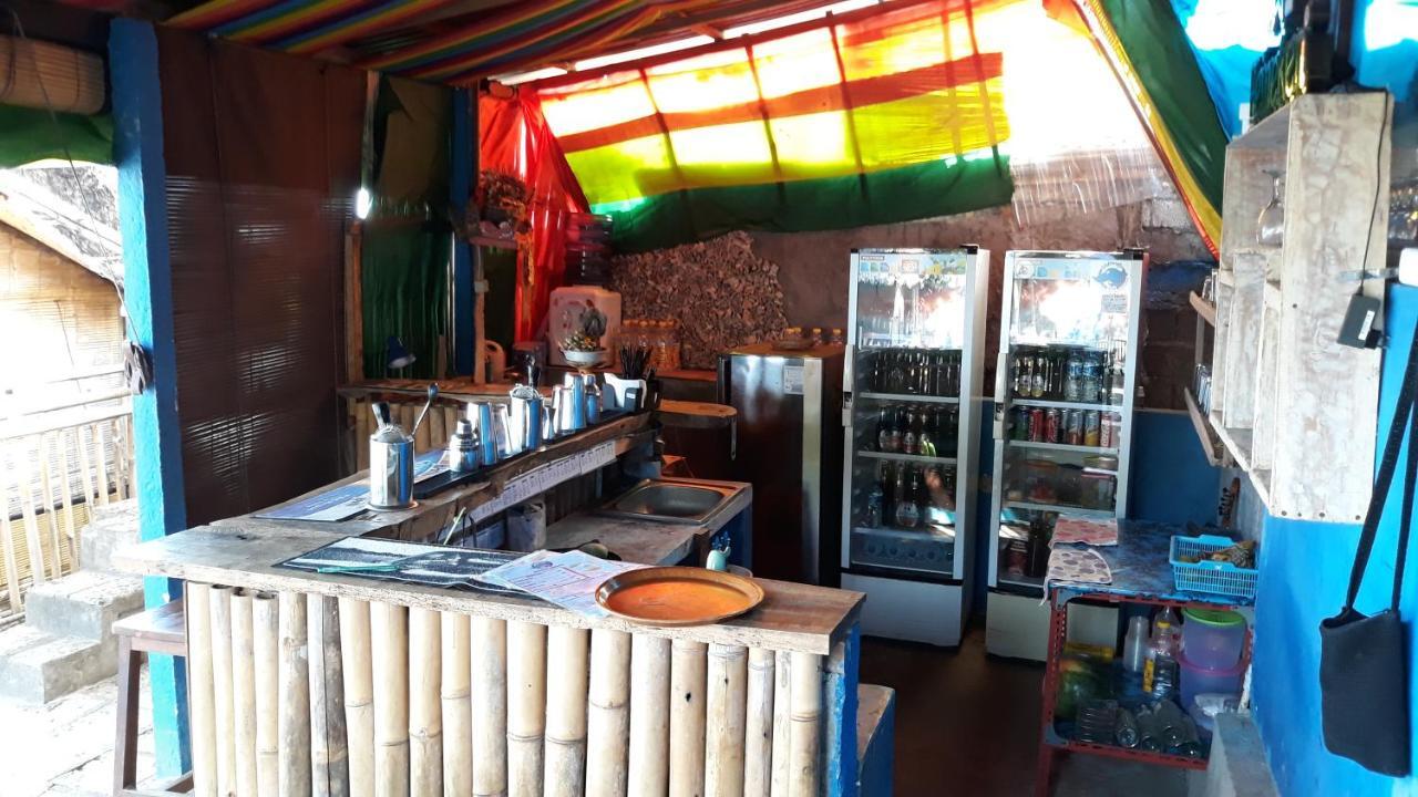 Barracuda Beach Hostel Amed Esterno foto